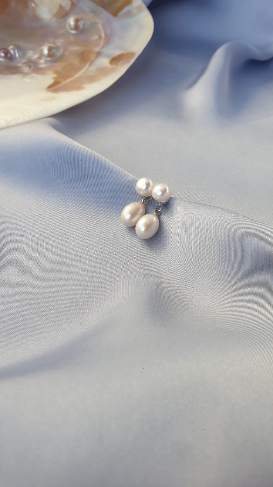 أقراط ضوء | Light earrings