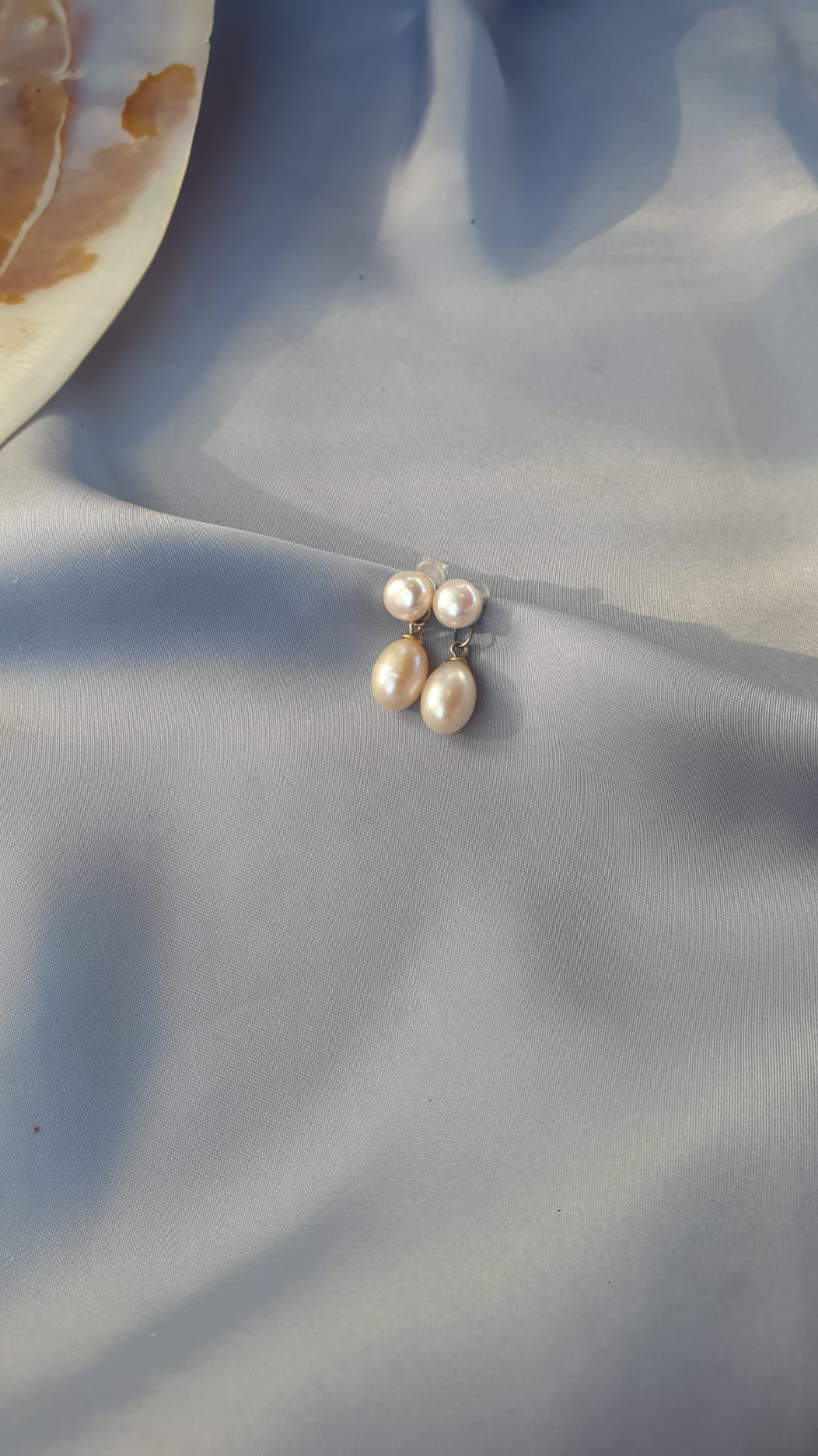 أقراط ضوء | Light earrings