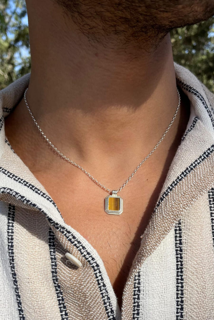 قلادة عين النمر | Tiger eye necklace