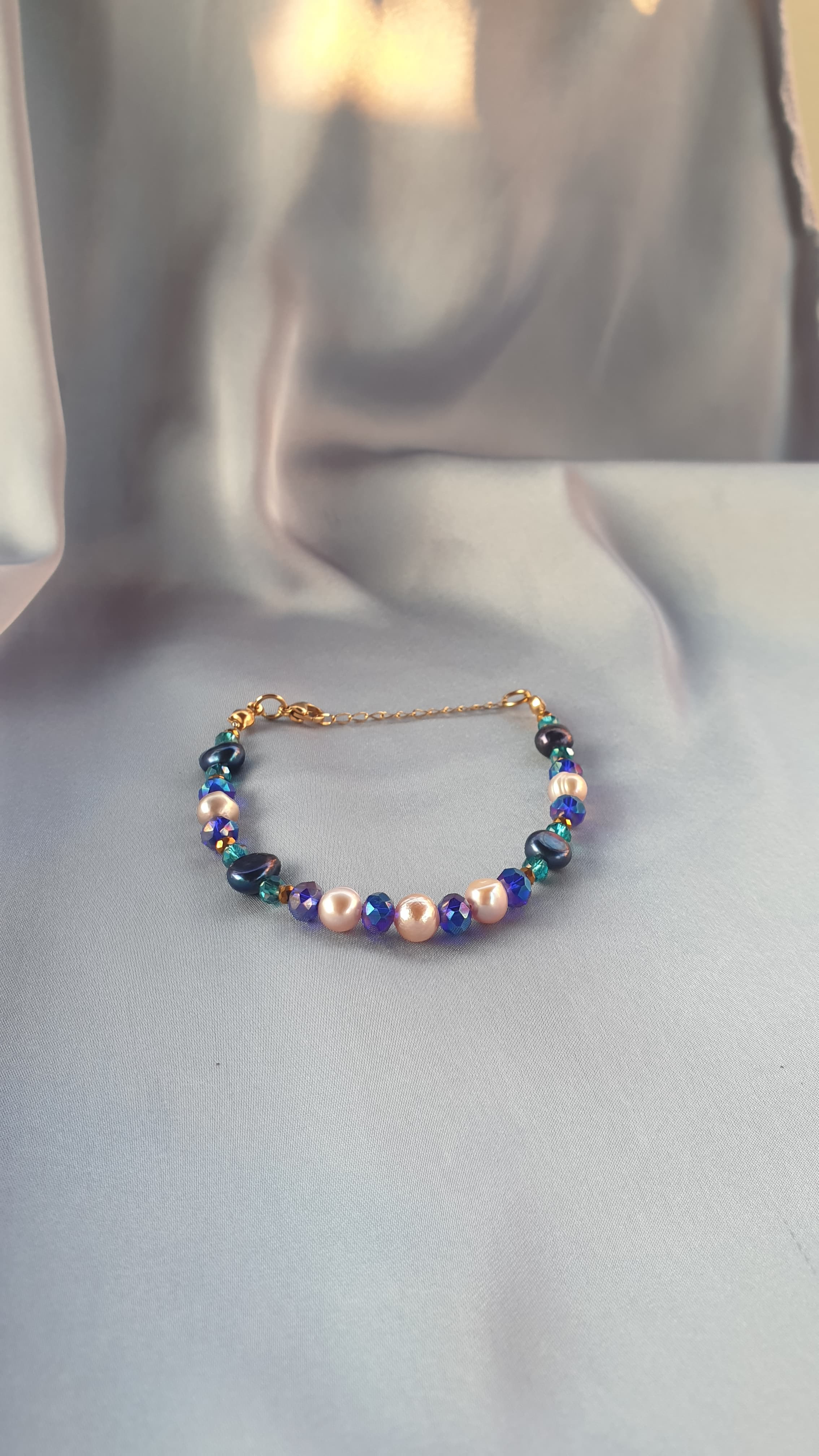 اسوارة كريستال ولؤلؤ | Pearls & crystals bracelet