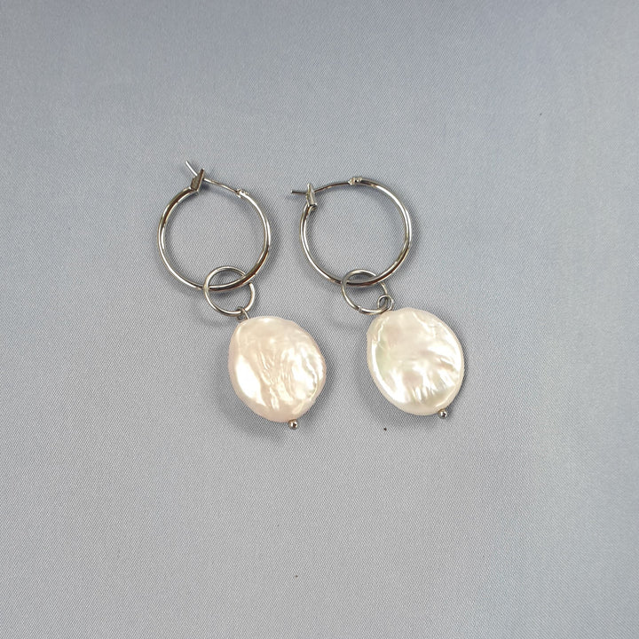 اقراط اللؤلؤة المميزة | Unique pearl earrings