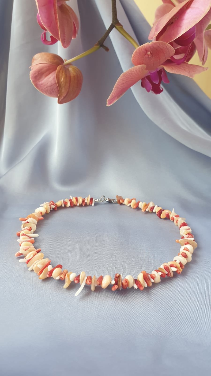 عقد الاصداف والمرجان