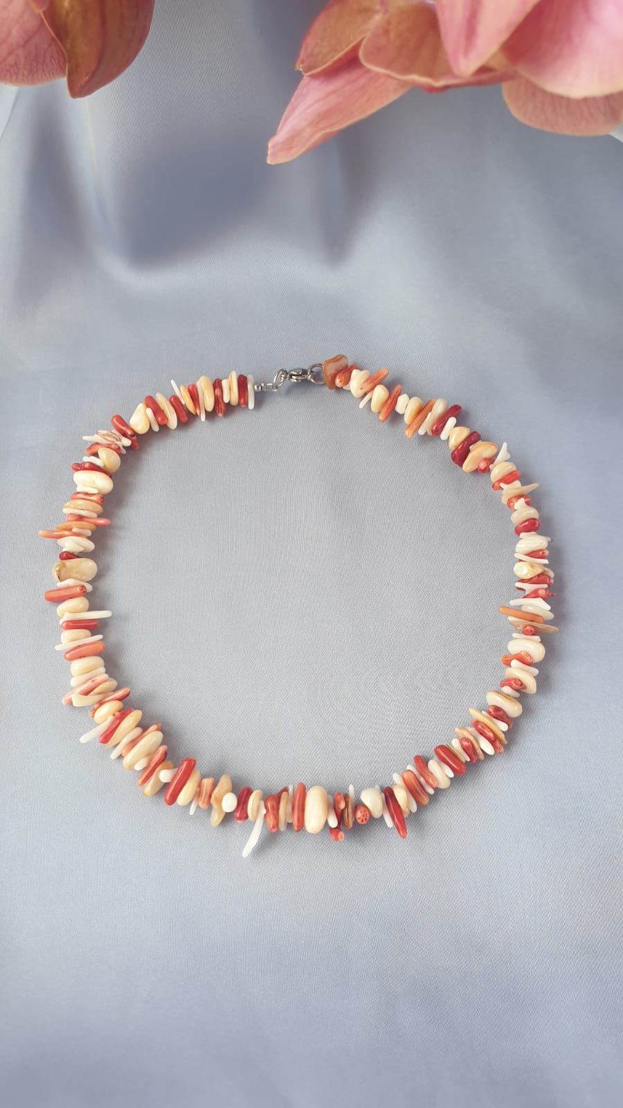 عقد الاصداف والمرجان