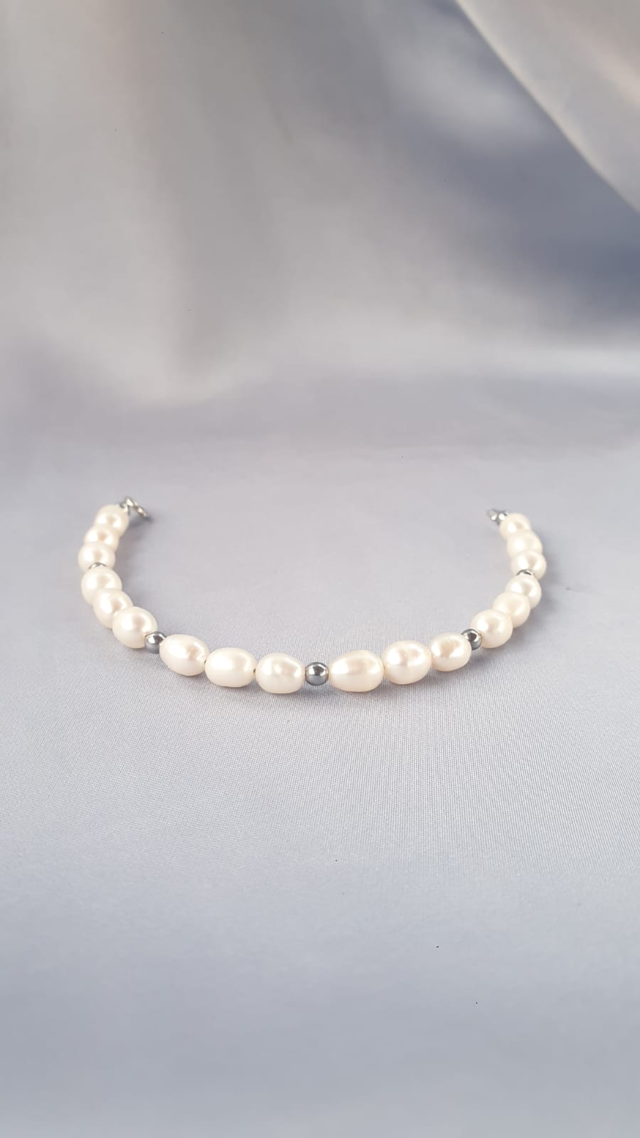 اسوارة لؤلؤ | White Peals Bracelet