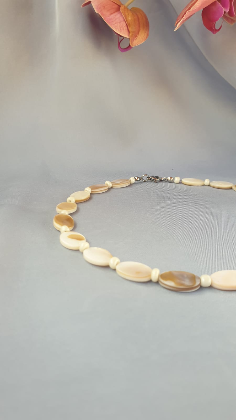 عقد الاصداف الطبيعية | Natural shell necklace