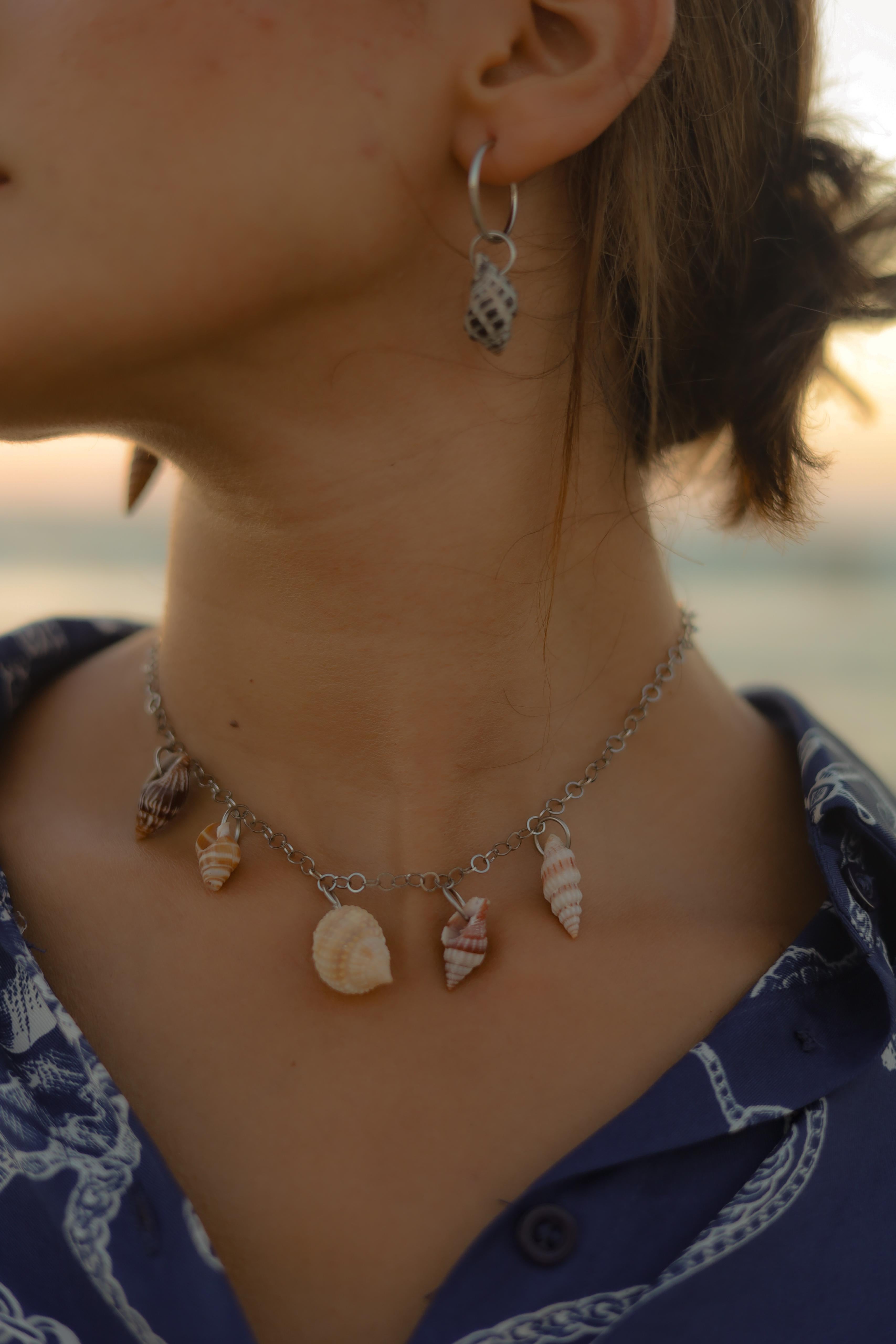 عقد الاصداف البحرية | Seashell necklace