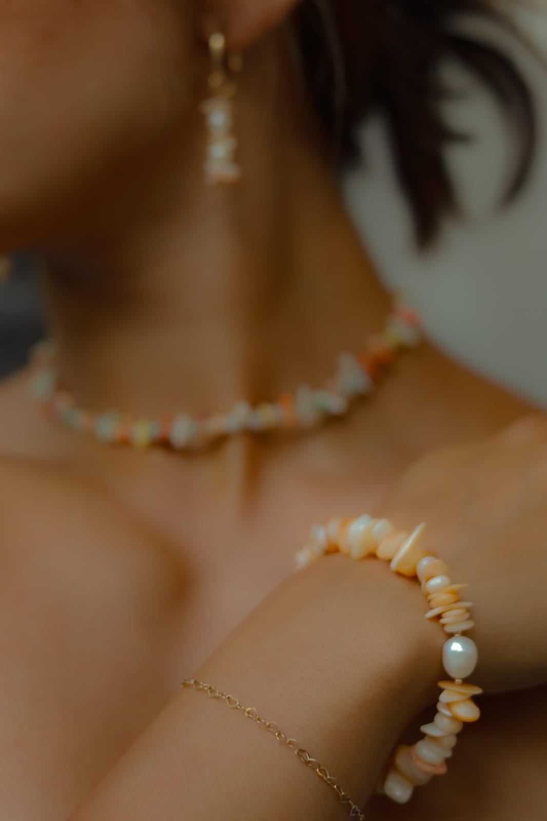اسوراة صدف ولؤلؤ | Shell & pearl bracelet