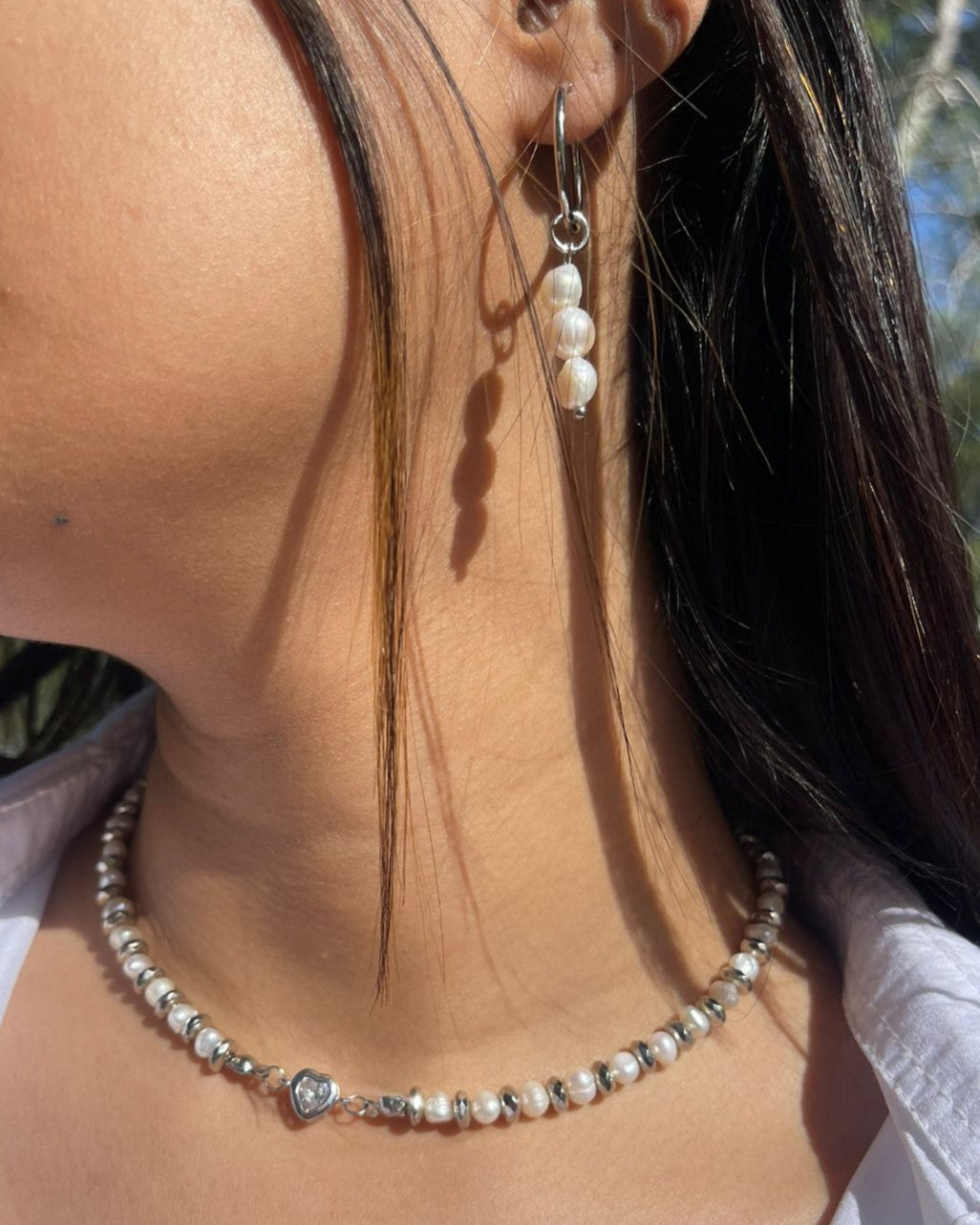 عقد لؤلؤ وقلب زركون | Pearls & zircon heart necklace