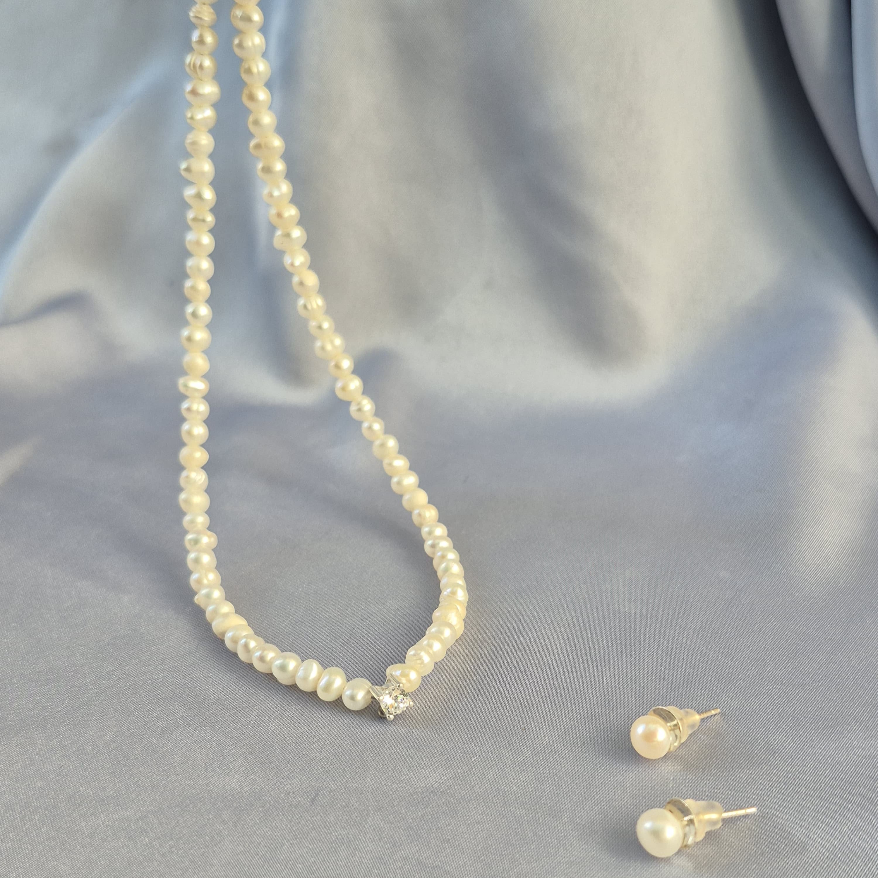 عقد شغف - Passion necklace