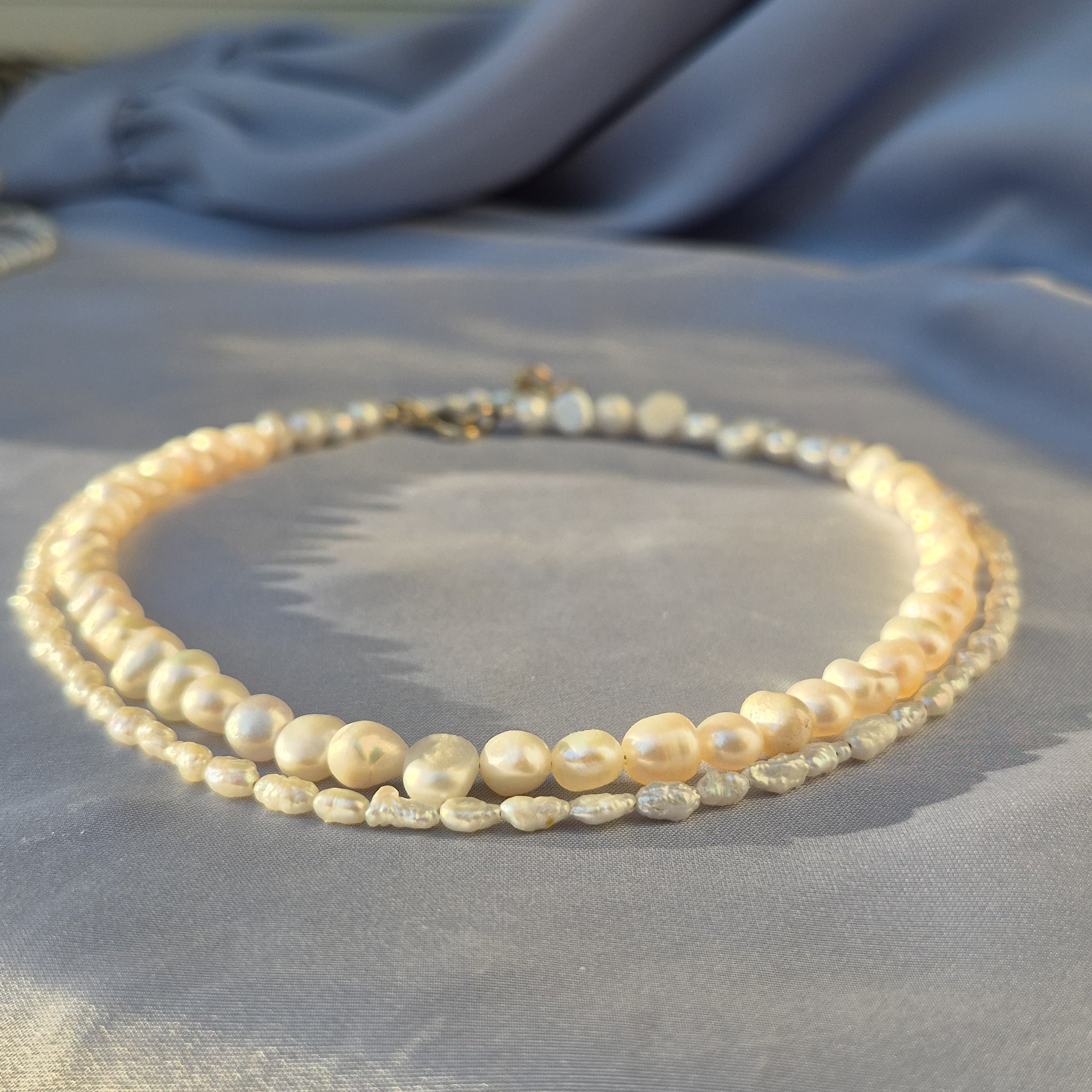 عقد لؤلؤ طبيعي حجم متوسط | Medium size natural pearl necklace