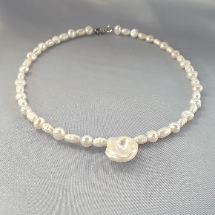 عقد سِحر - Magic necklace
