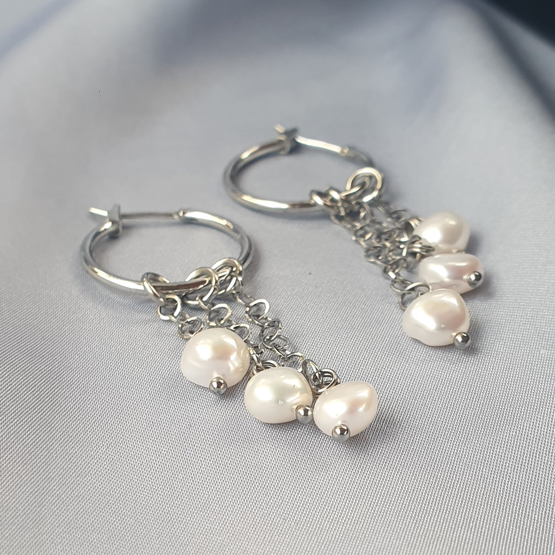 أقراط شراشيب ولؤلؤ | Pearl and chain earrings