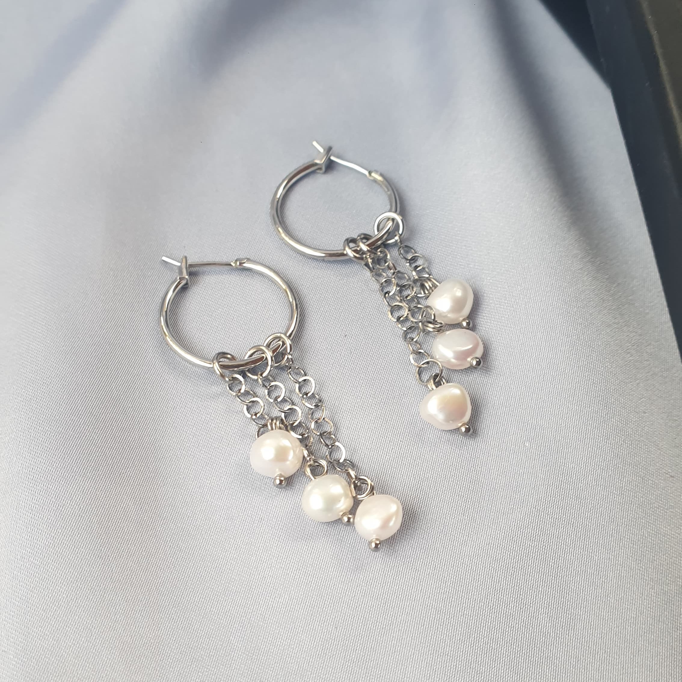 أقراط شراشيب ولؤلؤ | Pearl and chain earrings