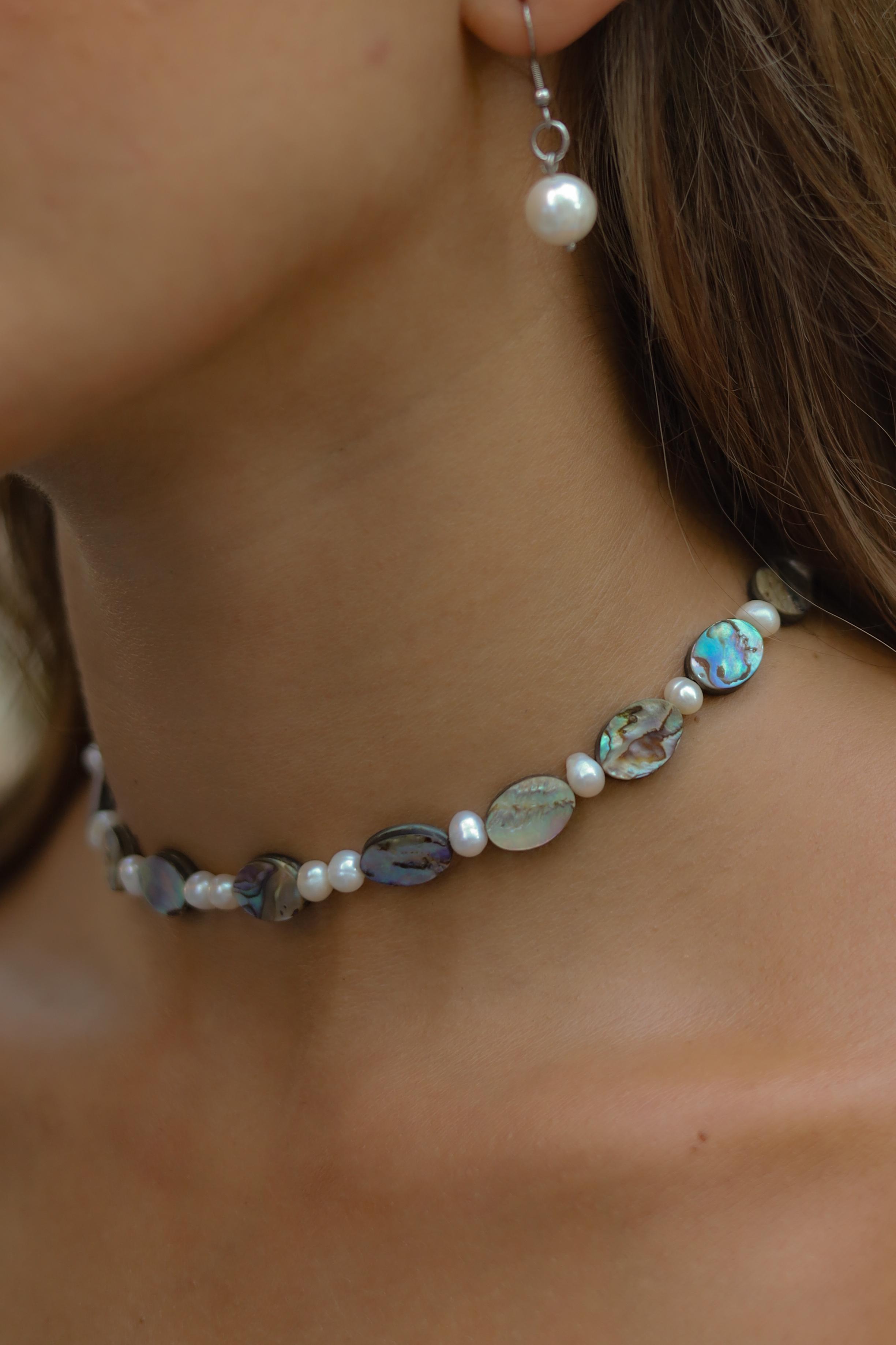عقد صدف الابالون واللؤلؤ الطبيعي| Abalone shell & pearls necklace