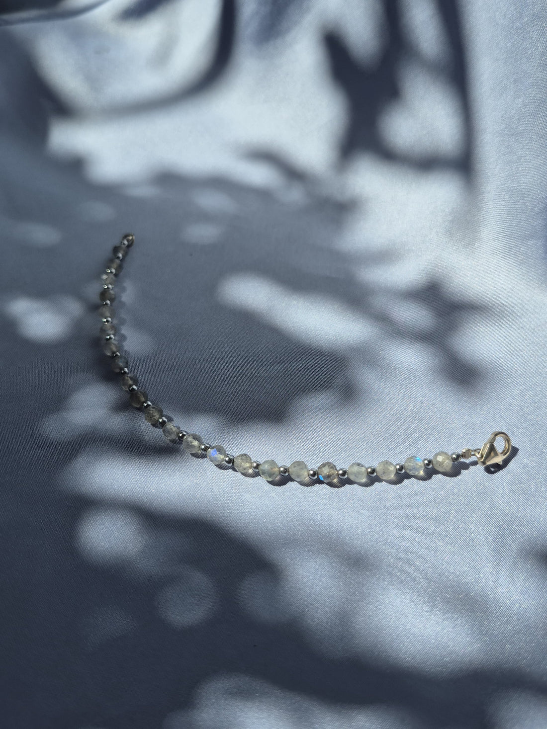 اسوارة لابرادورايت | Labradorite bracelet