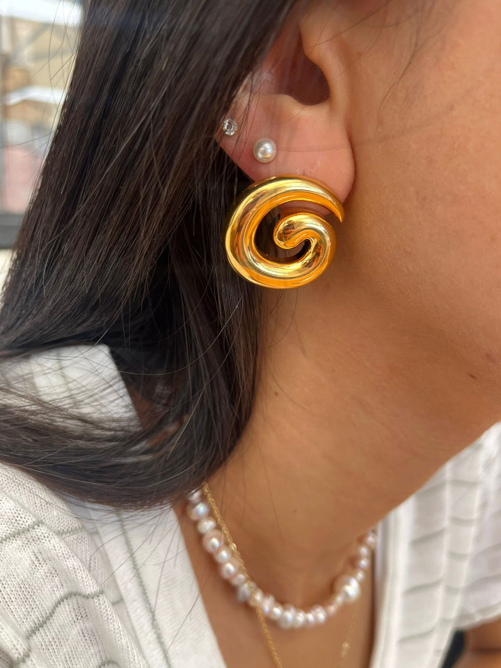 أقراط حلزونية | spiral earrings